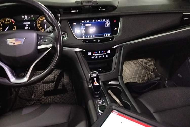 Used Cadillac XT6 2020 28T Seven-Seater Fashion Edition Audio And AC Panel