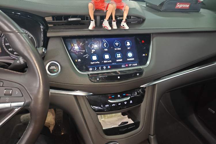Used Cadillac XT6 2020 28T Six-Seater Fashion Edition Audio And AC Panel