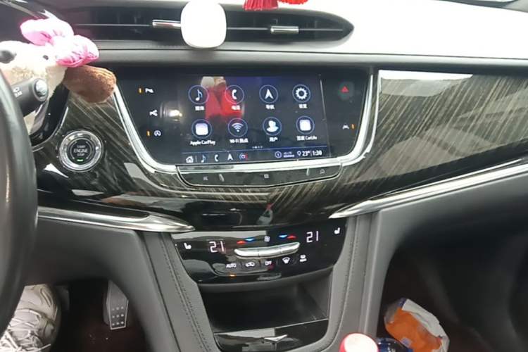 Used Cadillac XT6 2020 Revised Version 28T 6-Seater Four-Wheel Drive Luxury Edition Audio And AC Panel