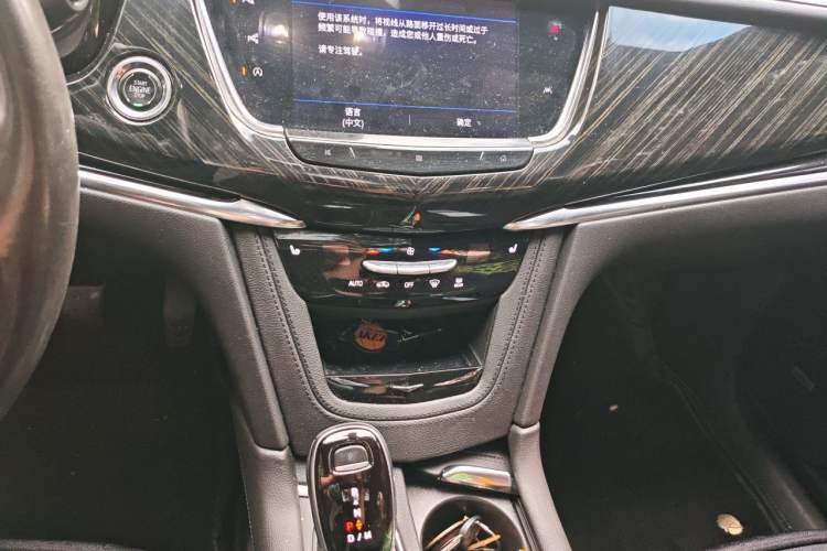 Used Cadillac XT6 2020 28T Seven-Seater Luxury Version Audio And AC Panel