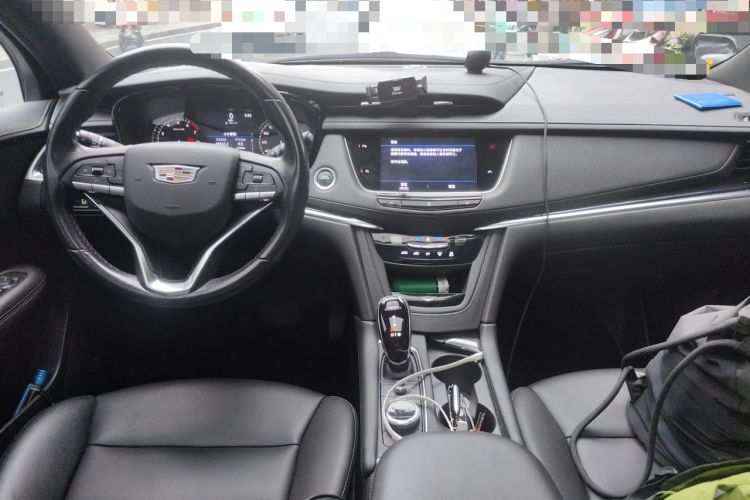 Used Cadillac XT6 2020 28T Seven-Seater Fashion Edition Center Console