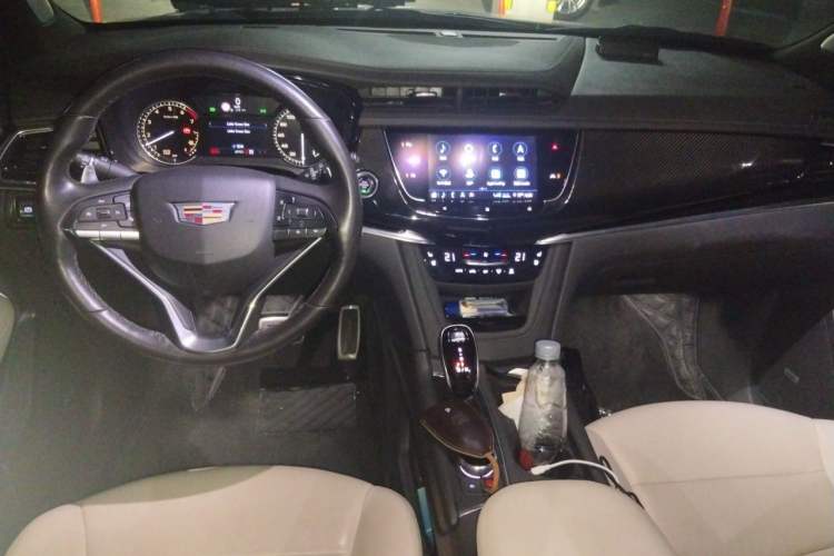 Used Cadillac XT6 2020 Revised Version 28T Six-Seater Four-Wheel Drive Leading Sporty Edition Center Console
