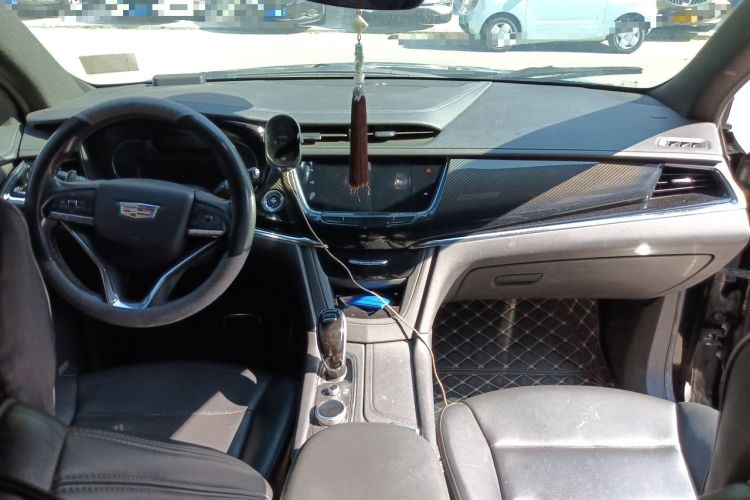 Used Cadillac XT6 2020 28T Six-Seater Luxury Sporty Enjoy-the-Comfort Safety Edition Center Console