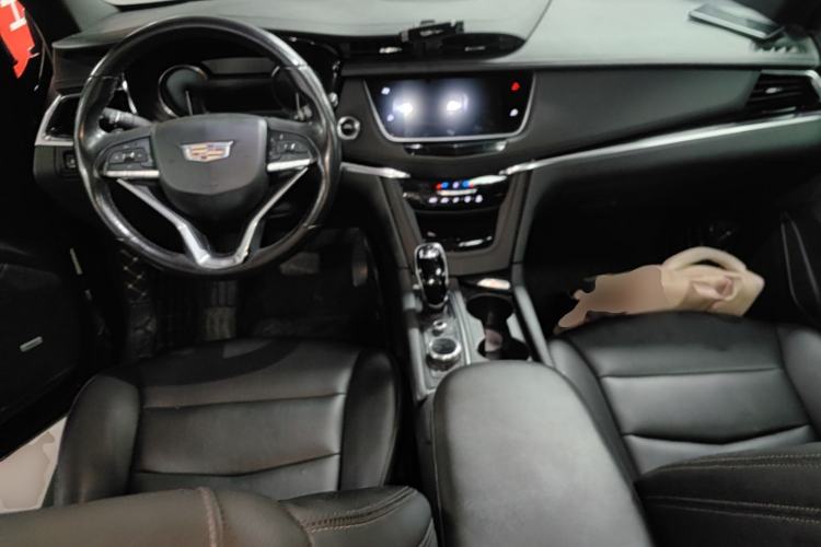 Used Cadillac XT6 2020 28T Seven-Seater Fashion Edition Center Console