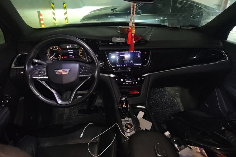 Used Cadillac XT6 2020 Revised Version 28T 7-Seater Four-Wheel Drive Luxury Edition Center Console