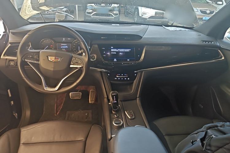 Used Cadillac XT6 2020 28T Six-Seater Luxury Sporty Enjoy-the-Comfort Safety Edition Center Console