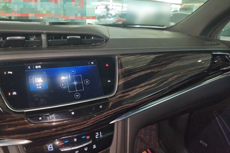 Used Cadillac XT6 2020 28T Seven-Seater Fashion Edition Center Console