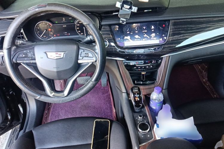 Used Cadillac XT6 2020 28T Six-Seater All-Wheel-Drive Fashion Edition Center Console