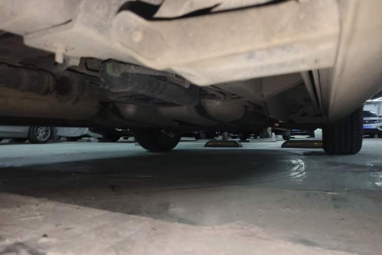 Used Cadillac XT6 2020 28T Six-Seater Four-Wheel-Drive Luxury Sport Vehicle Chassis Front Left