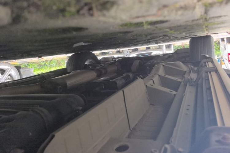Used Cadillac XT6 2020 28T Six-Seater Fashion Edition Chassis Rear Left