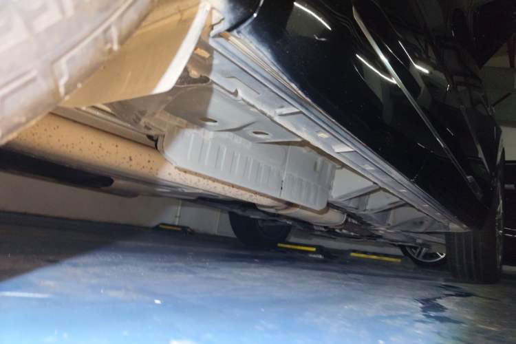 Used Cadillac XT6 2020 28T Six-Seater Four-Wheel-Drive Luxury Sport Vehicle Chassis Rear Right