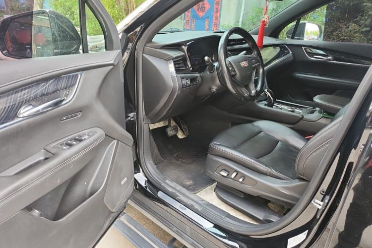 Used Cadillac XT6 2020 28T Seven-Seater Four-Wheel-Drive Luxury Version Driver Seat