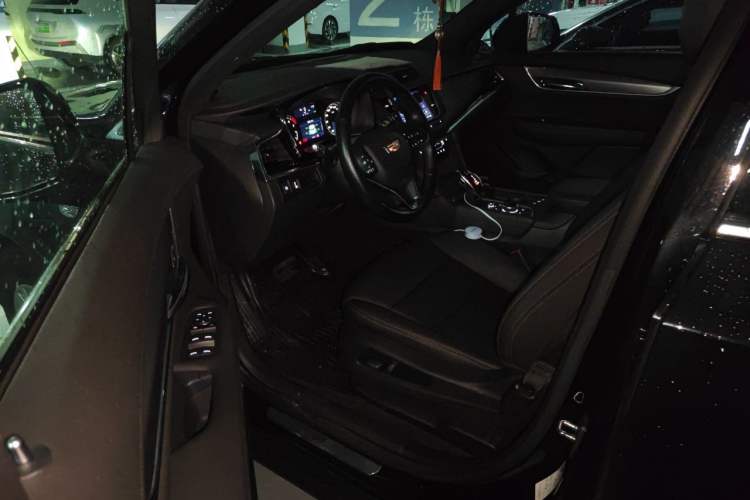 Used Cadillac XT6 2020 28T 7-Seater Four-Wheel Drive Luxury Version Driver Seat