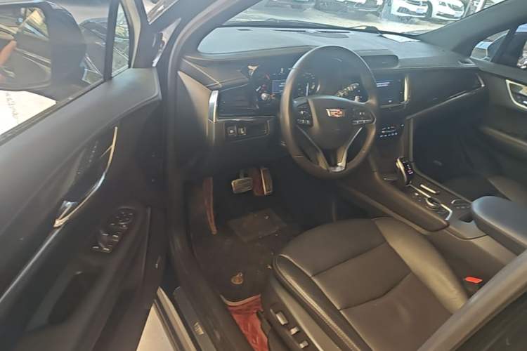 Used Cadillac XT6 2020 28T Six-Seater Luxury Sporty Enjoy-the-Comfort Safety Edition Driver Seat