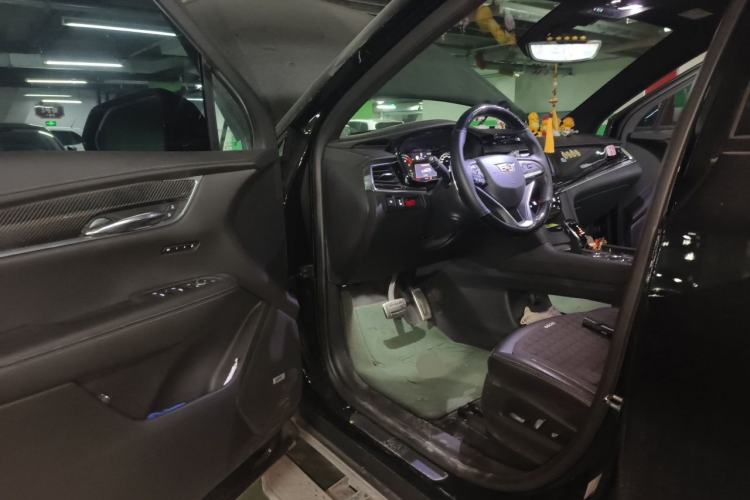 Used Cadillac XT6 2020 28T Six-Seater Four-Wheel-Drive Luxury Sport Vehicle Driver Seat