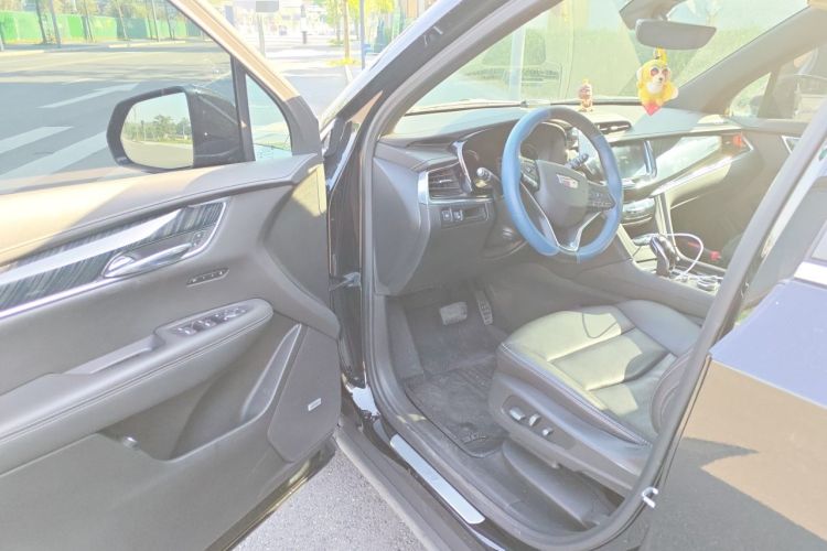 Used Cadillac XT6 2020 28T Six-Seater Four-Wheel-Drive Luxury Version Driver Seat