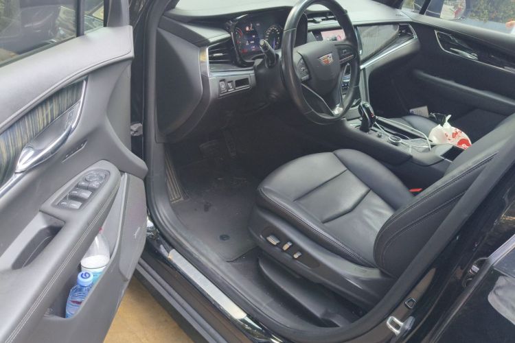Used Cadillac XT6 2020 28T Six-Seater Luxury Version Driver Seat