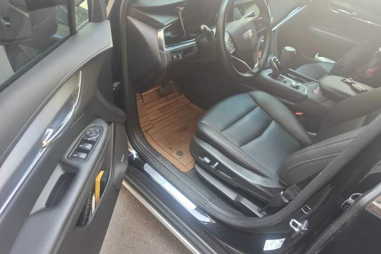 Used Cadillac XT6 2020 28T Six-Seater All-Wheel-Drive Fashion Edition Driver Seat