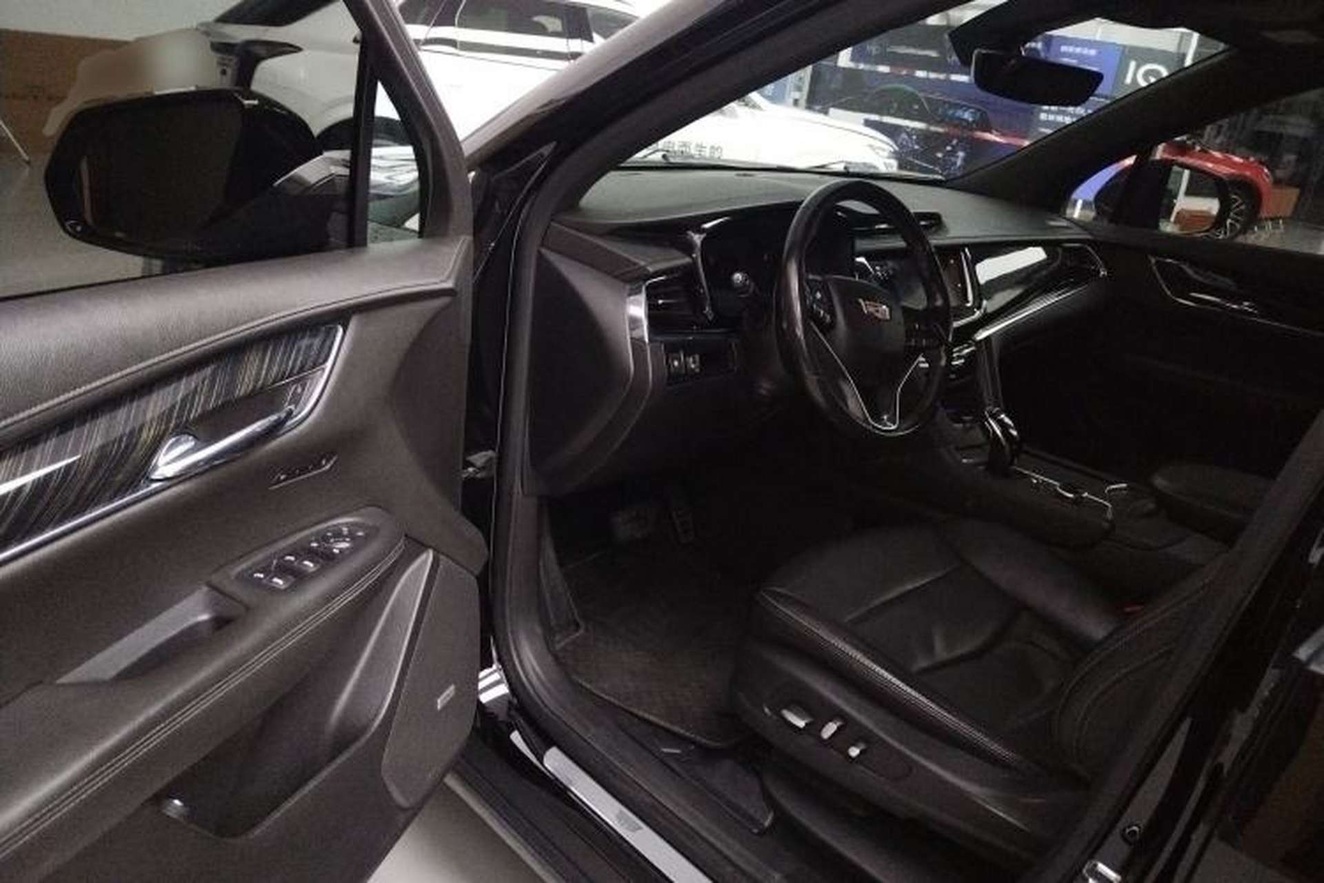 Used Cadillac XT6 2020 28T Six-Seater Four-Wheel-Drive Luxury Version Driver Seat