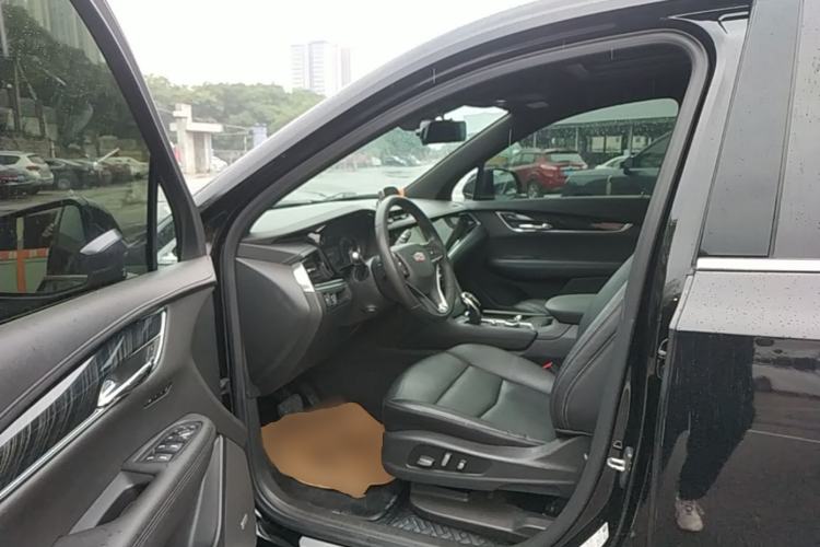 Used Cadillac XT6 2020 28T Six-Seater Four-Wheel-Drive Luxury Version Driver Seat