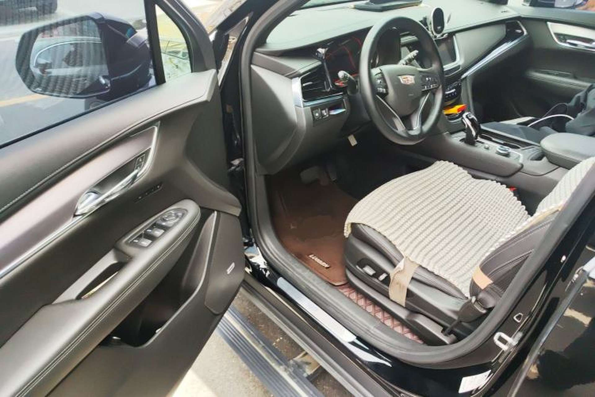 Used Cadillac XT6 2020 28T Six-Seater All-Wheel-Drive Fashion Edition Driver Seat