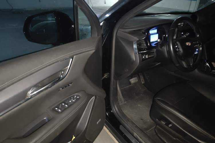 Used Cadillac XT6 2020 28T Six-Seater Fashion Edition Driver Seat
