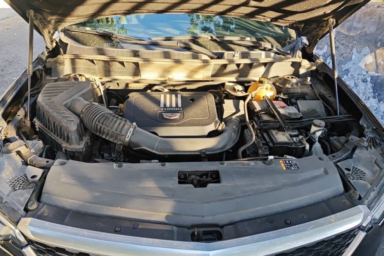 Used Cadillac XT6 2020 Revised Version 28T 6-Seater Four-Wheel Drive Luxury Edition Engine Bay