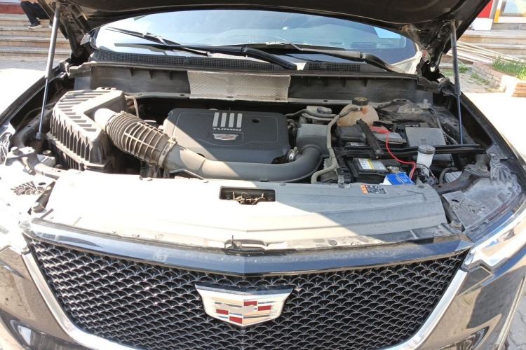 Used Cadillac XT6 2020 28T Six-Seater Luxury Sporty Enjoy-the-Comfort Safety Edition Engine Bay