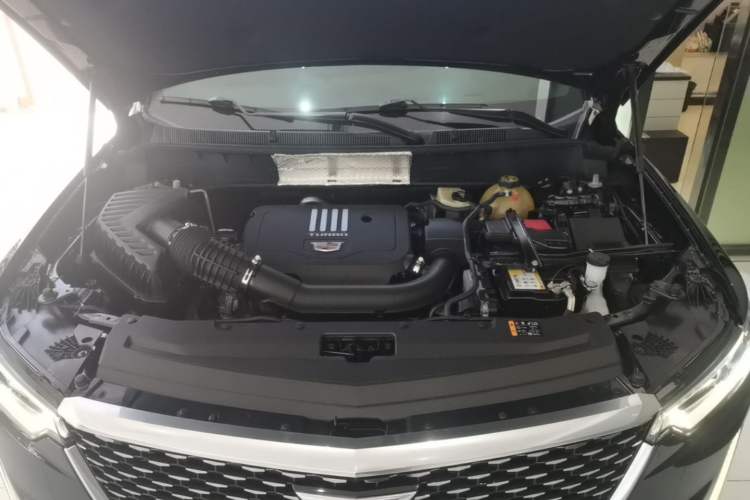 Used Cadillac XT6 2020 28T Six-Seater Four-Wheel-Drive Luxury Version Engine Bay