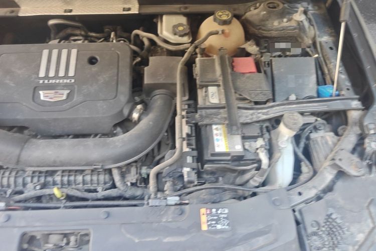 Used Cadillac XT6 2020 28T Six-Seater All-Wheel-Drive Fashion Edition Engine Bay Left