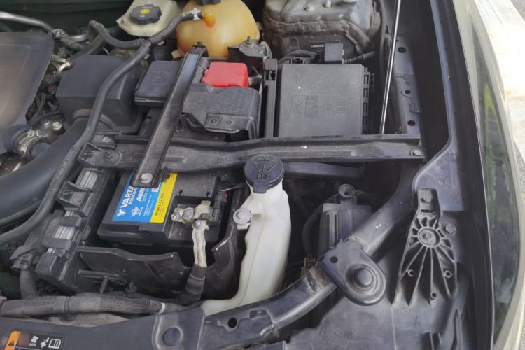 Used Cadillac XT6 2020 28T Six-Seater Luxury Version Engine Bay Left