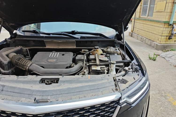 Used Cadillac XT6 2020 28T Seven-Seater Four-Wheel-Drive Luxury Version Engine Bay Left
