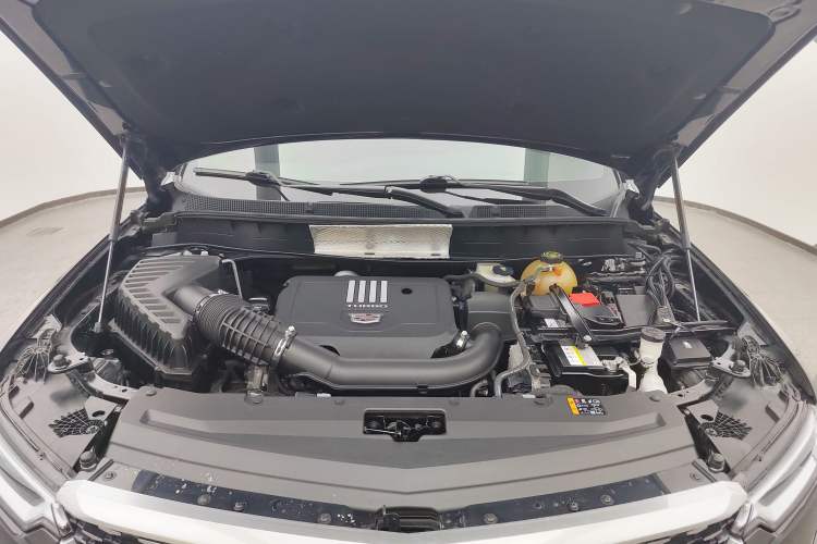 Used Cadillac XT6 2020 28T Six-Seater Four-Wheel-Drive Luxury Version Engine Bay