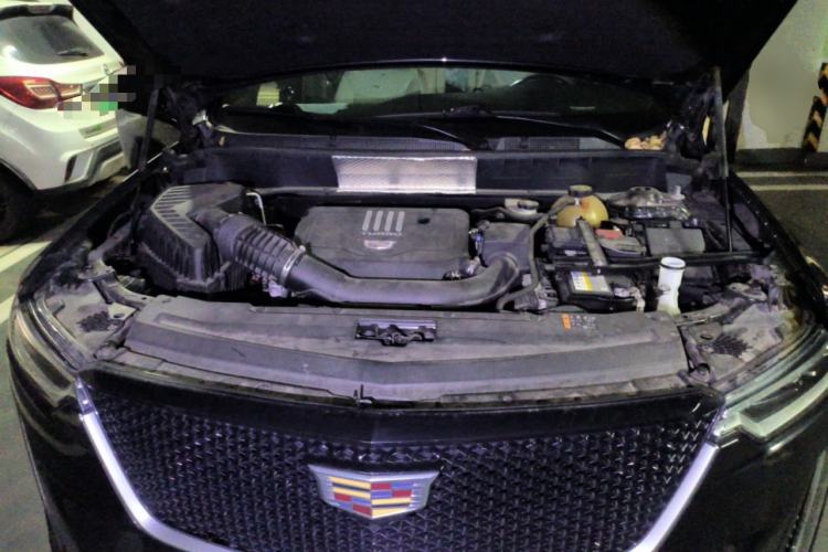 Used Cadillac XT6 2020 28T Six-Seater Four-Wheel-Drive Luxury Sport Vehicle Engine Bay