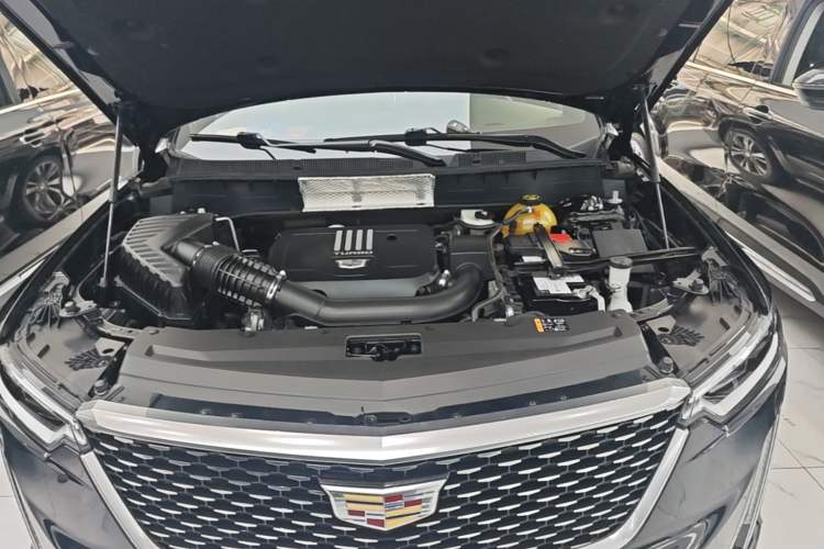 Used Cadillac XT6 2020 28T Six-Seater Four-Wheel-Drive Luxury Version Engine Bay