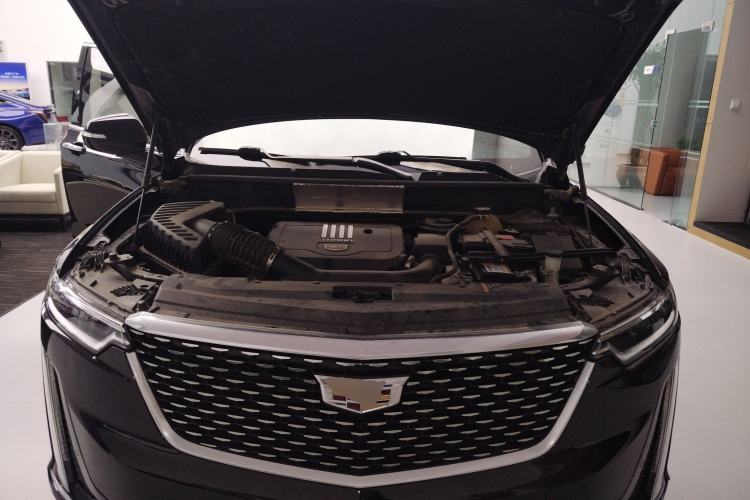 Used Cadillac XT6 2020 28T Six-Seater Four-Wheel-Drive Luxury Version Engine Bay