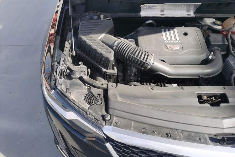 Used Cadillac XT6 2020 28T Six-Seater Fashion Edition Engine Bay Right