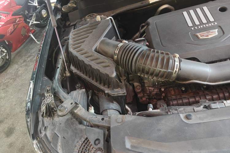 Used Cadillac XT6 2020 28T Six-Seater Luxury Version Engine Bay Right