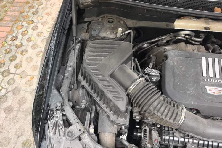 Used Cadillac XT6 2020 28T Six-Seater Fashion Edition Engine Bay Right