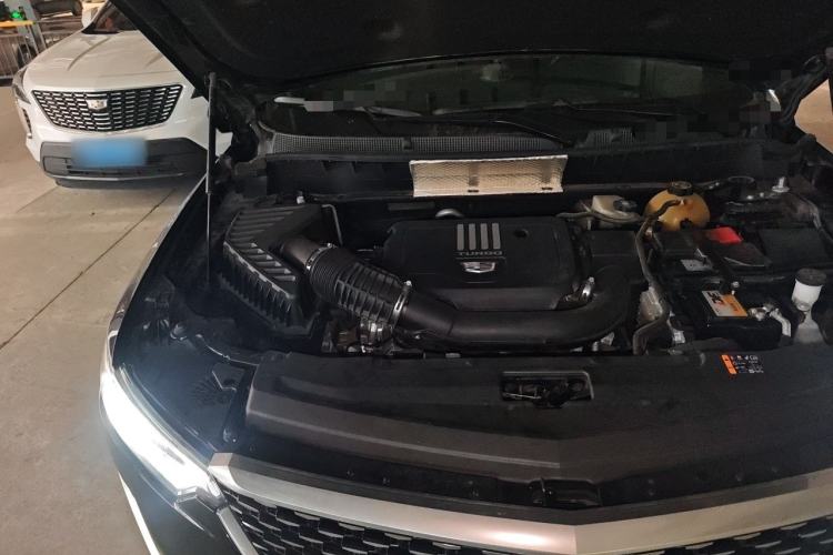 Used Cadillac XT6 2020 Revised Version 28T 7-Seater Four-Wheel Drive Luxury Edition Engine Bay Right