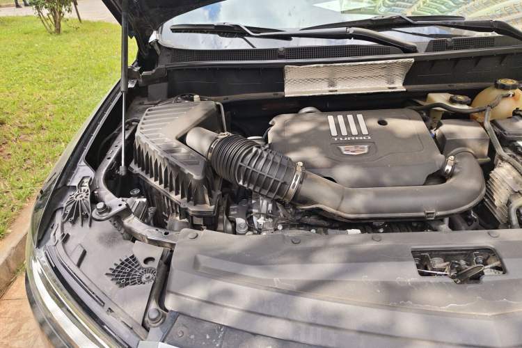 Used Cadillac XT6 2020 28T Six-Seater Luxury Version Engine Bay Right