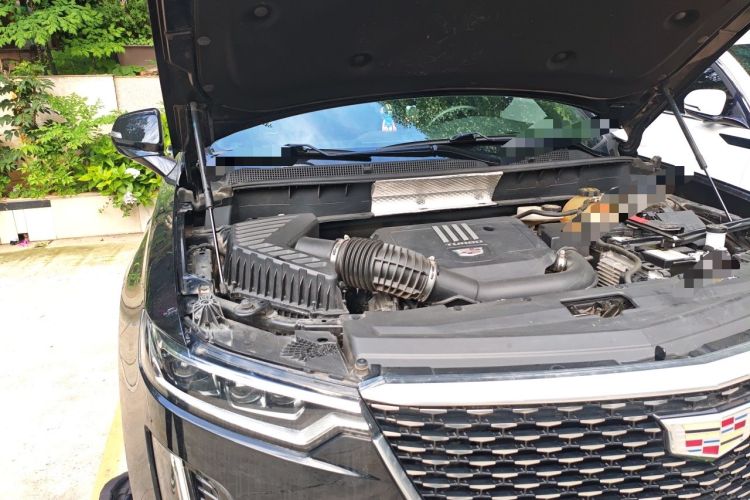 Used Cadillac XT6 2020 28T Seven-Seater Luxury Version Engine Bay Right