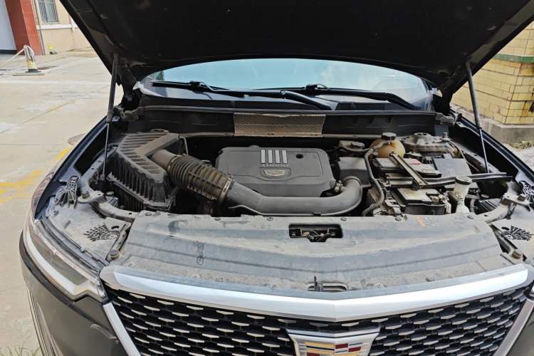 Used Cadillac XT6 2020 28T Seven-Seater Four-Wheel-Drive Luxury Version Engine Bay Right