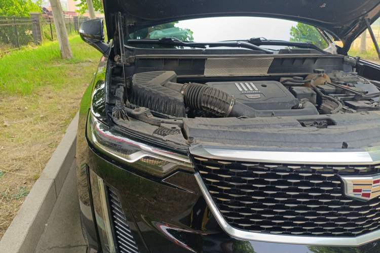 Used Cadillac XT6 2020 28T Six-Seater Fashion Edition Engine Bay Right