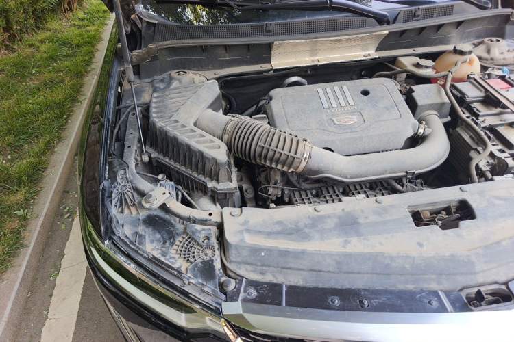Used Cadillac XT6 2020 28T Six-Seater Luxury Version Engine Bay Right