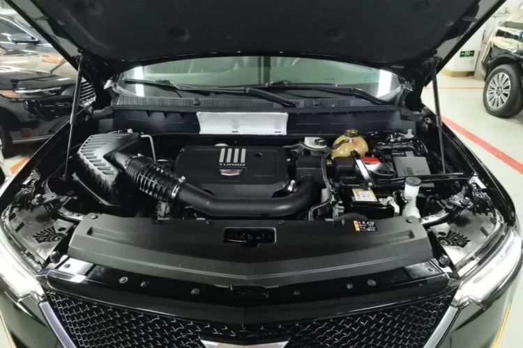 Used Cadillac XT6 2020 28T Six-Seater Luxury Sporty Enjoy-the-Comfort Safety Edition Engine Bay