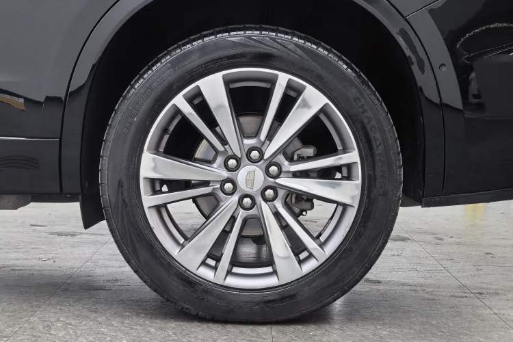 Used Cadillac XT6 2020 28T Six-Seater Four-Wheel-Drive Platinum Sport Edition Exterior 4