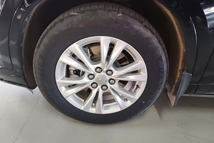 Used Cadillac XT6 2020 28T Six-Seater Fashion Edition Exterior 4