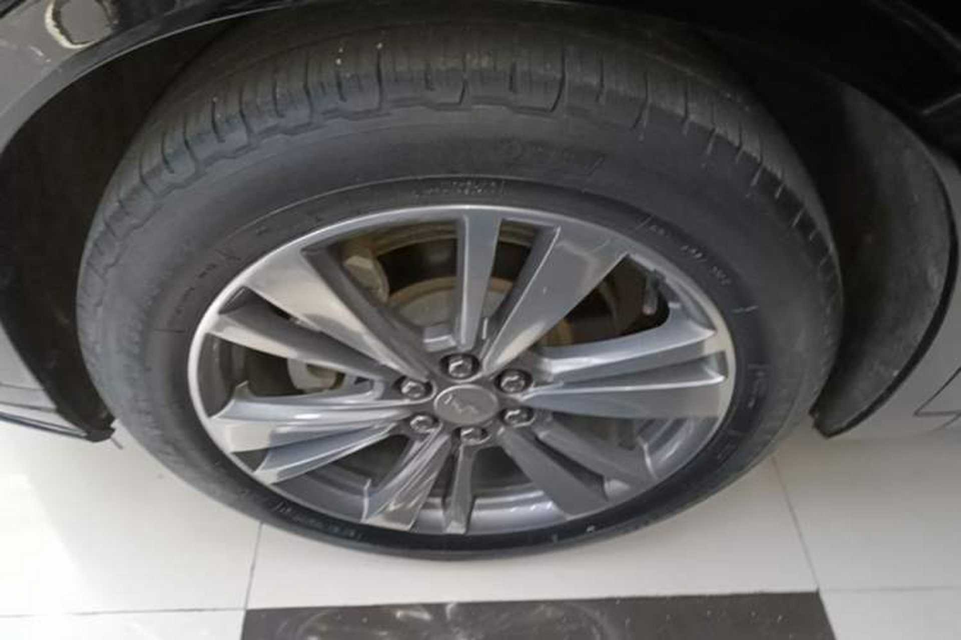 Used Cadillac XT6 2020 28T Six-Seater Luxury Sporty Enjoy-the-Comfort Safety Edition Exterior 4