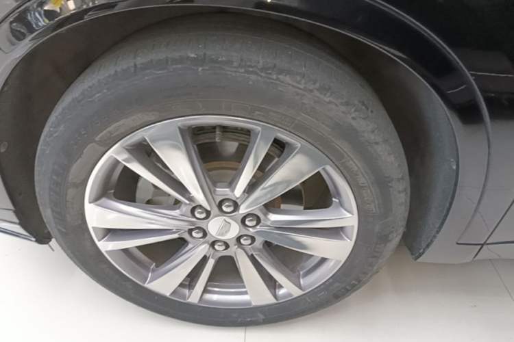 Used Cadillac XT6 2020 Revised Version 28T Six-Seater Luxury Edition Exterior 4